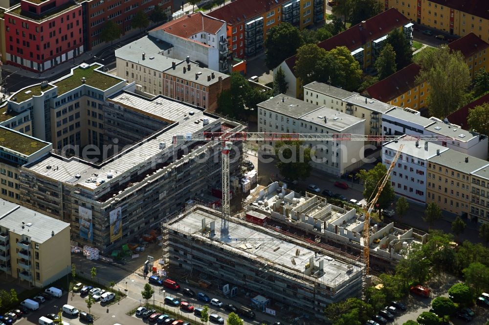 Halle (Saale) from the bird's eye view: Construction site for the multi-family residential building HirschQuartier on Karl-Meseberg-Strasse in Halle (Saale) in the state Saxony-Anhalt, Germany