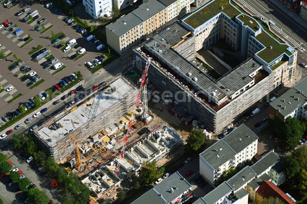 Aerial image Halle (Saale) - Construction site for the multi-family residential building HirschQuartier on Karl-Meseberg-Strasse in Halle (Saale) in the state Saxony-Anhalt, Germany