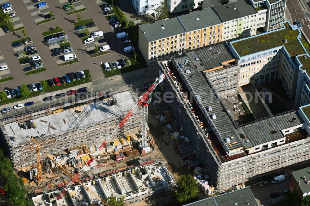 Aerial photograph Halle (Saale) - Construction site for the multi-family residential building HirschQuartier on Karl-Meseberg-Strasse in Halle (Saale) in the state Saxony-Anhalt, Germany