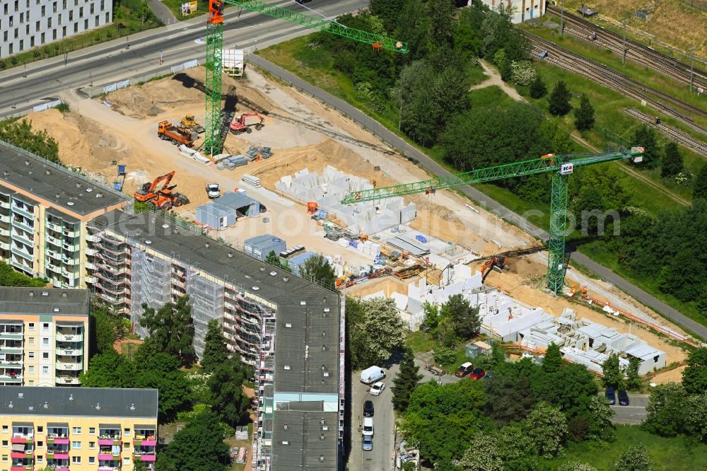 Berlin from above - Construction site for the multi-family residential building Hoyerswerdaer Strasse corner Louis-Lewin-Strasse in the district Hellersdorf in Berlin, Germany