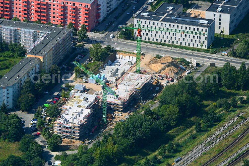 Aerial image Berlin - Construction site for the multi-family residential building Hoyerswerdaer Strasse corner Louis-Lewin-Strasse in the district Hellersdorf in Berlin, Germany