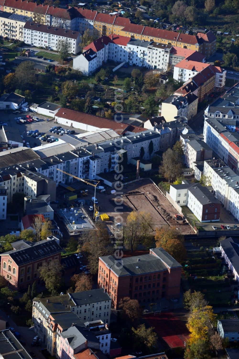 Aerial photograph Brandenburg an der Havel - Construction site for the multi-family residential building Jahnstrasse corner Friesenstrasse in Brandenburg an der Havel in the state Brandenburg, Germany