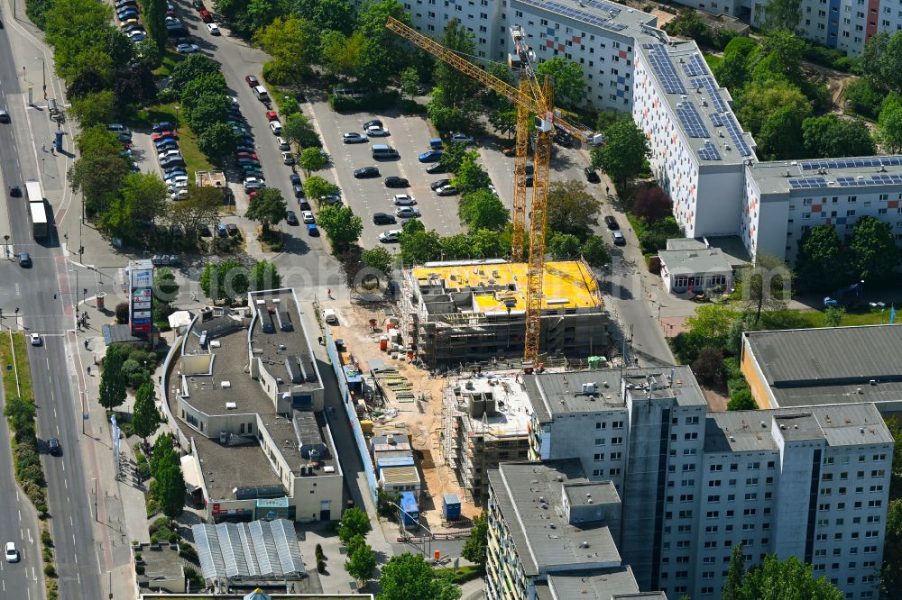 Berlin from above - Construction site for the multi-family residential building on Ludwigsluster Strasse on street Teterower Ring in the district Hellersdorf in Berlin, Germany