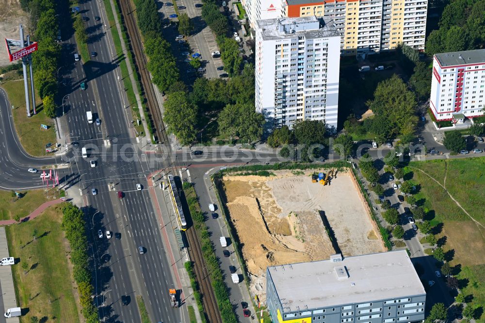 Berlin from above - Construction site for the multi-family residential building on street Arendsweg - Heldburger Strasse - Landsberger Allee in the district Hohenschoenhausen in Berlin, Germany