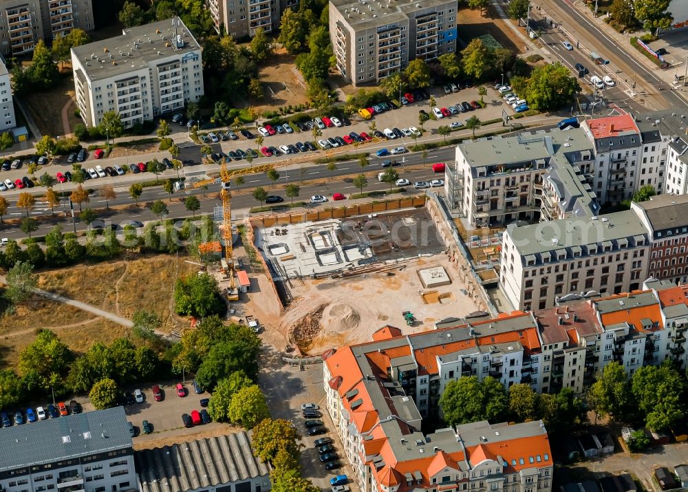 Leipzig from the bird's eye view: Construction site for the multi-family residential building Gerichtsweg - Perthesstrasse in the district Reudnitz in Leipzig in the state Saxony, Germany