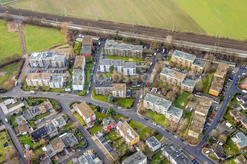 Aerial photograph Hamm - Construction site for the multi-family residential building on Roentgenstrasse in the district Selmigerheide in Hamm in the state North Rhine-Westphalia, Germany