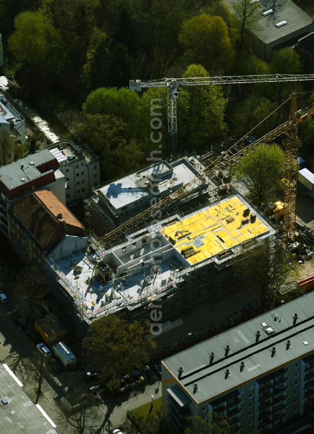 Aerial image Berlin - Construction site for the multi-family residential building on Schlossallee in the district Niederschoenhausen in Berlin, Germany