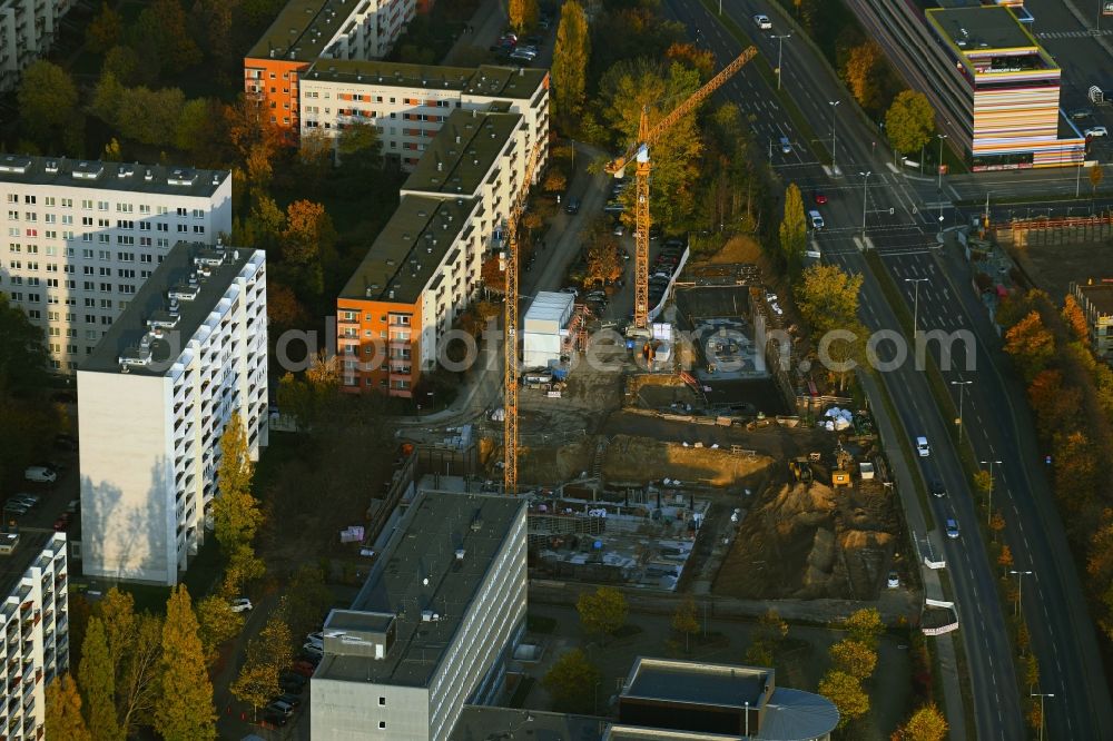 Berlin from above - Construction site for the multi-family residential building on Schuetzenstrasse in the district Altglienicke in Berlin, Germany