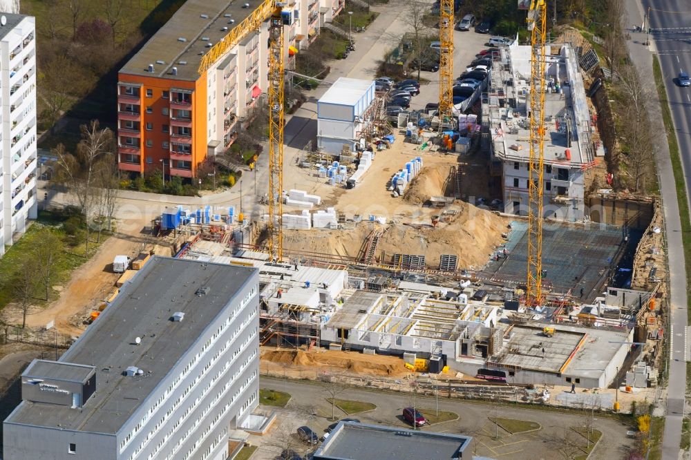 Aerial photograph Berlin - Construction site for the multi-family residential building on Schuetzenstrasse in the district Altglienicke in Berlin, Germany