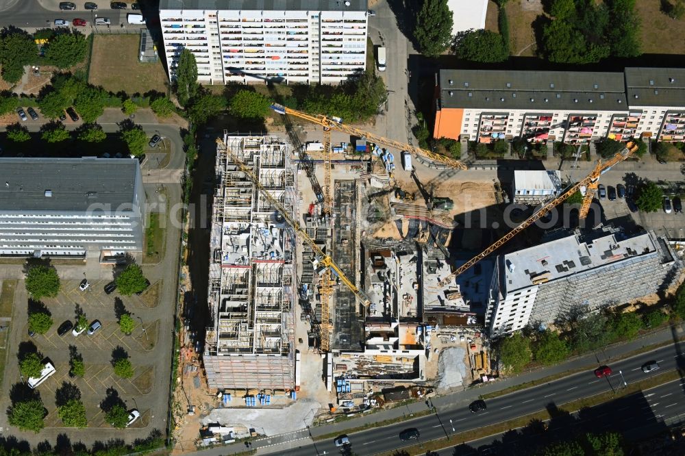 Berlin from above - Construction site for the multi-family residential building on Schuetzenstrasse in the district Altglienicke in Berlin, Germany