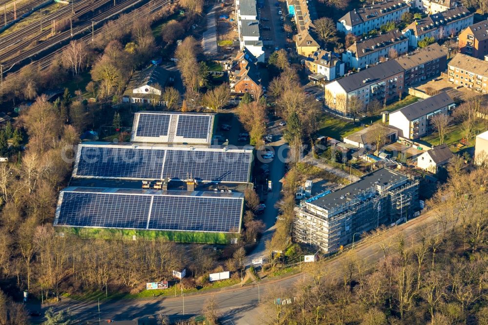 Aerial photograph Duisburg - Construction site for the multi-family residential building on Sternbuschweg in the district Neudorf-Sued in Duisburg in the state North Rhine-Westphalia, Germany