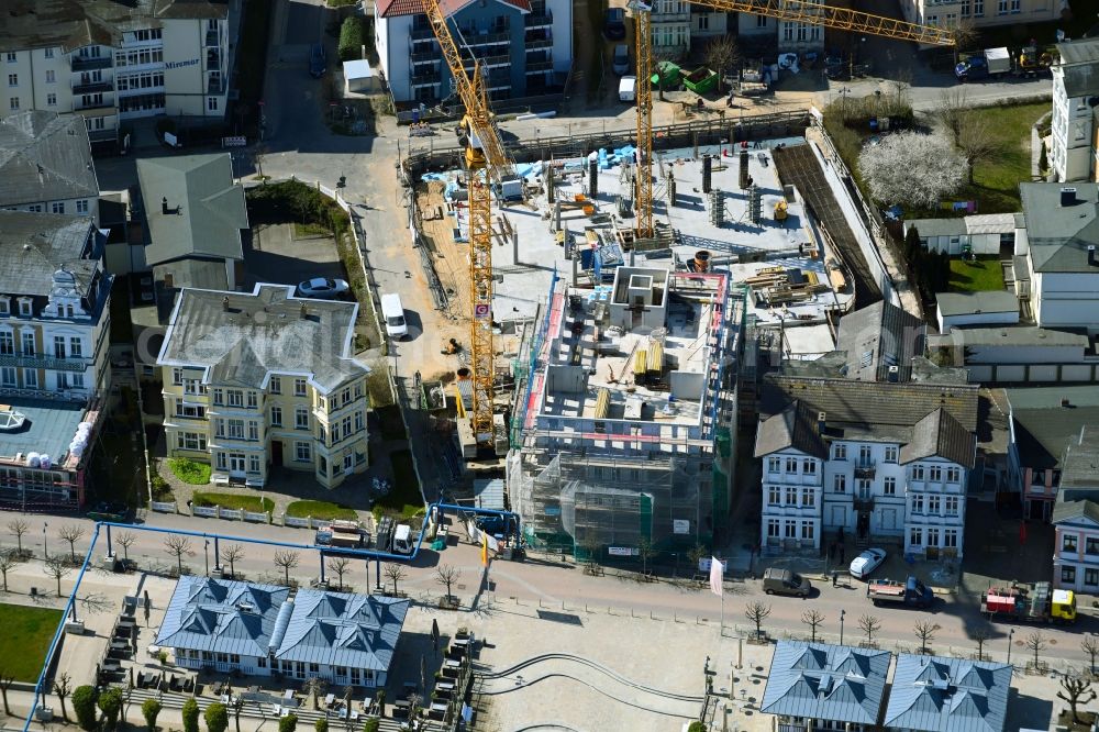 Seebad Ahlbeck from the bird's eye view: Construction site for the multi-family residential building Strandterrasse in Seebad Ahlbeck on the island of Usedom in the state Mecklenburg - Western Pomerania, Germany