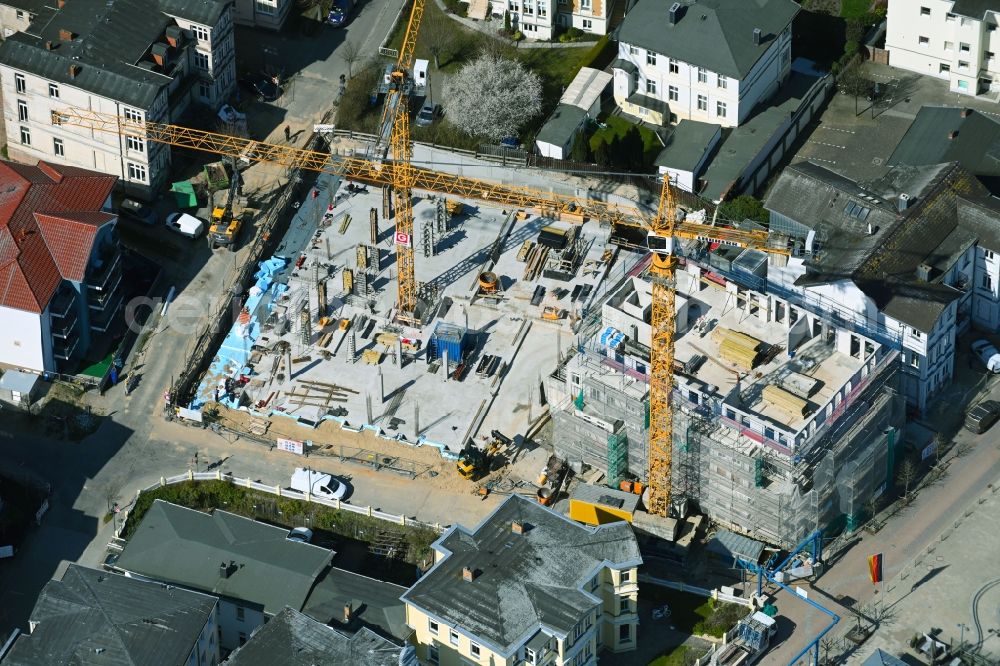 Aerial image Seebad Ahlbeck - Construction site for the multi-family residential building Strandterrasse in Seebad Ahlbeck on the island of Usedom in the state Mecklenburg - Western Pomerania, Germany