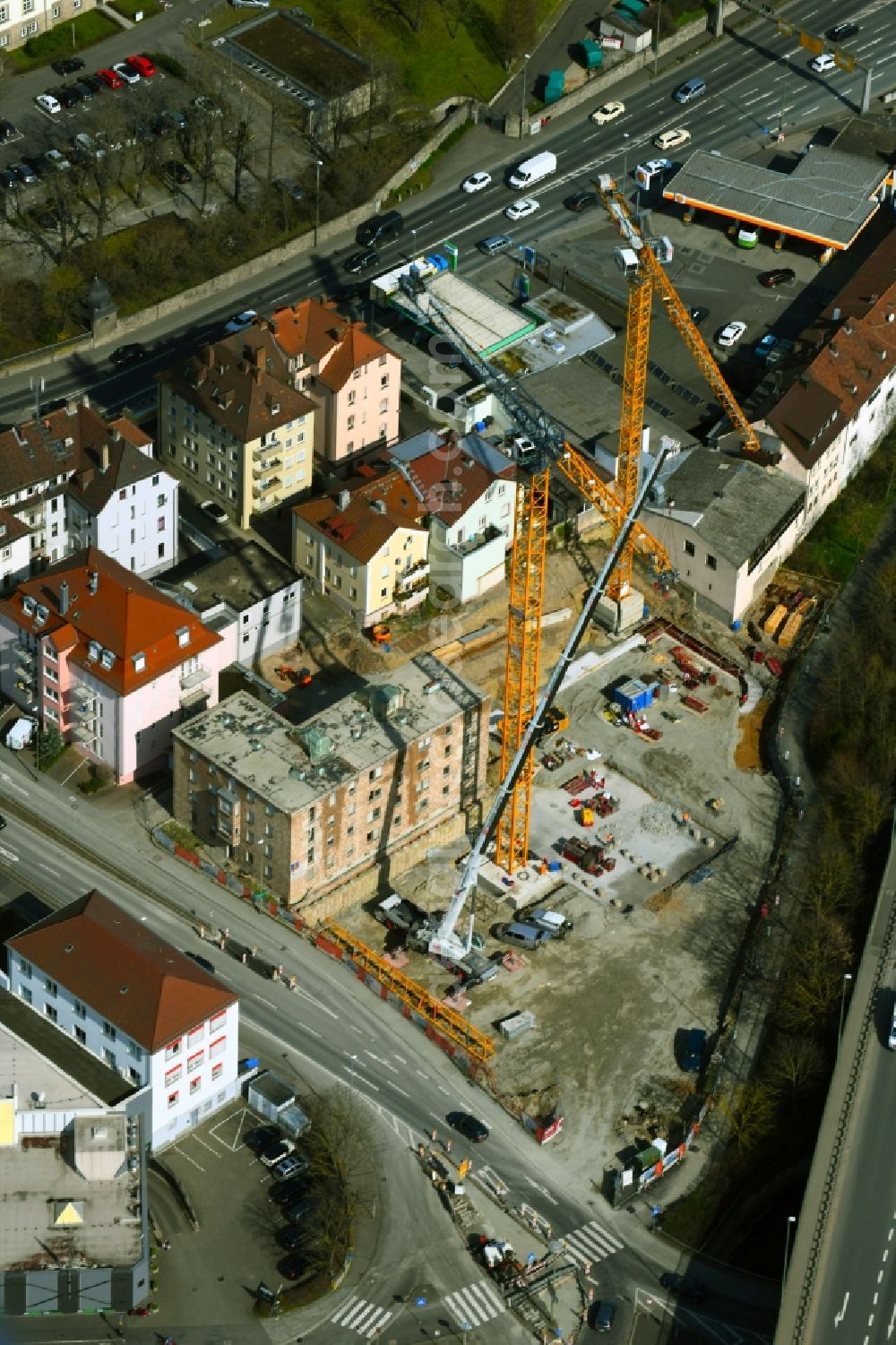 Würzburg from the bird's eye view: Construction site for the multi-family residential building on Urlaubstrasse in Wuerzburg in the state Bavaria, Germany