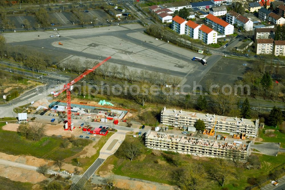 Schweinfurt from the bird's eye view: Construction site for the multi-family residential building Wohnen on Quartierseingang in the district Bellevue in Schweinfurt in the state Bavaria, Germany