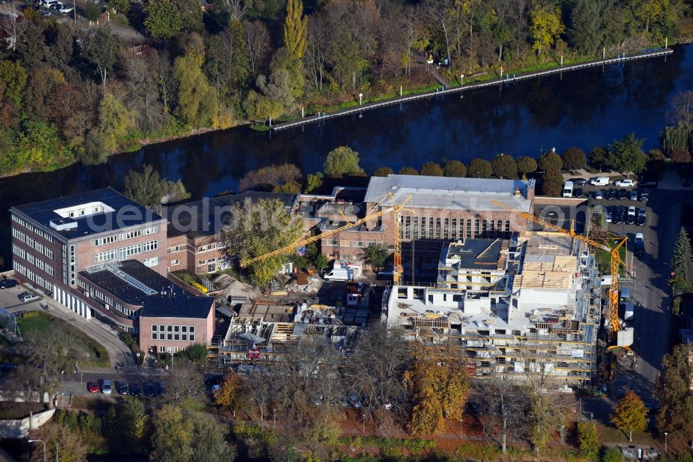 Brandenburg an der Havel from the bird's eye view: Construction site for the multi-family residential building of Wohnen am Stadtbad Brandenburg an der Havel GmbH at Kanalstrasse in Brandenburg an der Havel in the state Brandenburg, Germany