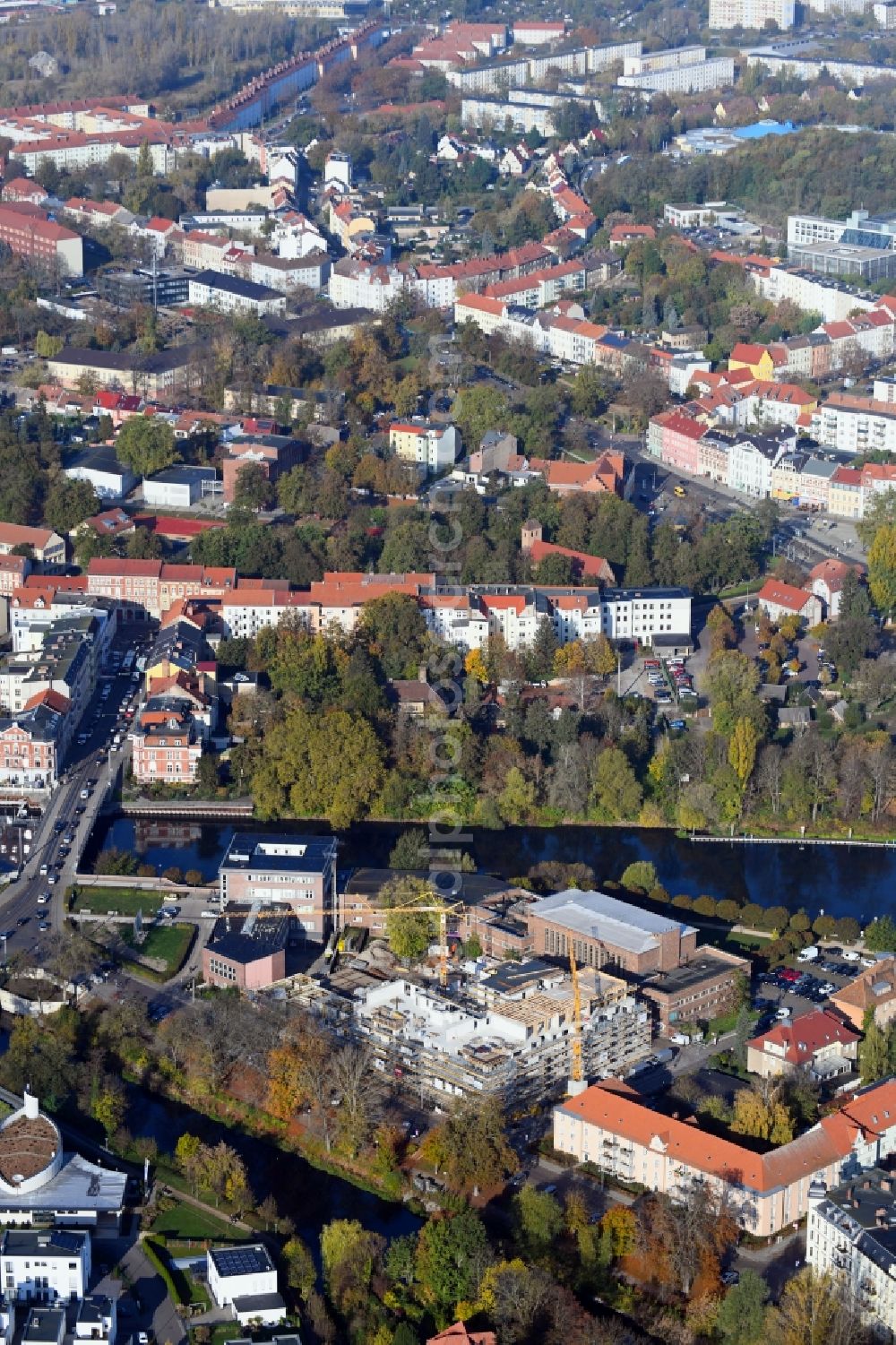 Brandenburg an der Havel from the bird's eye view: Construction site for the multi-family residential building of Wohnen am Stadtbad Brandenburg an der Havel GmbH at Kanalstrasse in Brandenburg an der Havel in the state Brandenburg, Germany