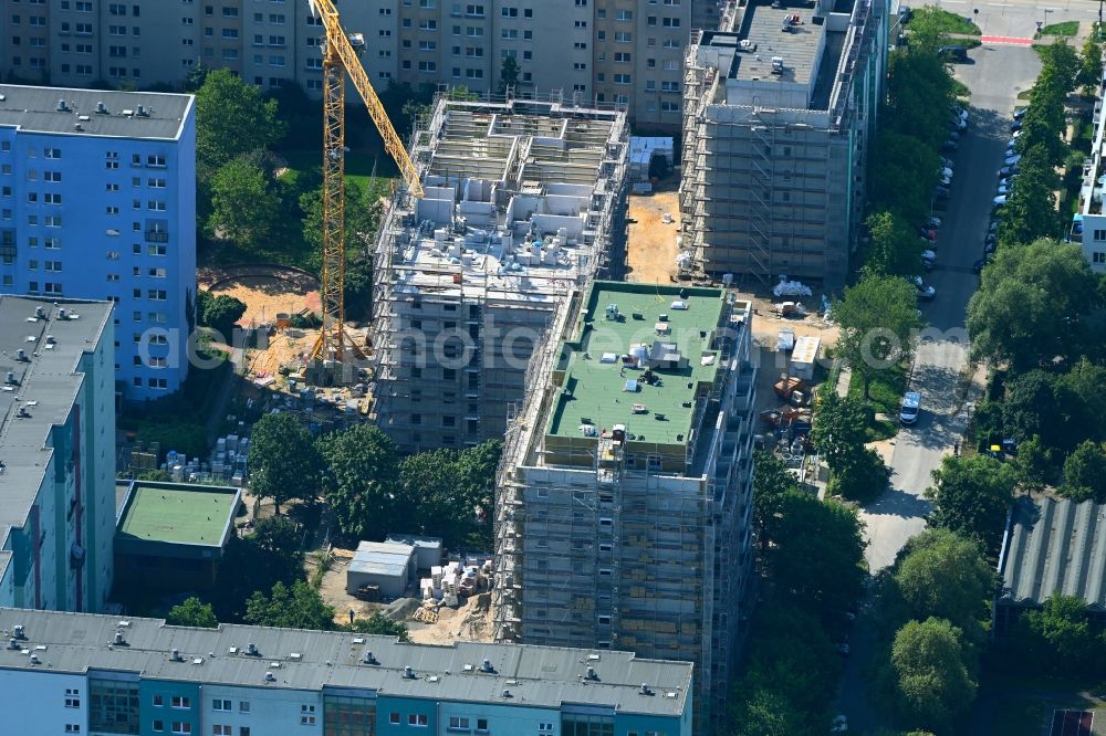 Berlin from above - Construction site for the multi-family residential building Zossener Strasse corner Mittenwalder Strasse in the district Hellersdorf in Berlin, Germany