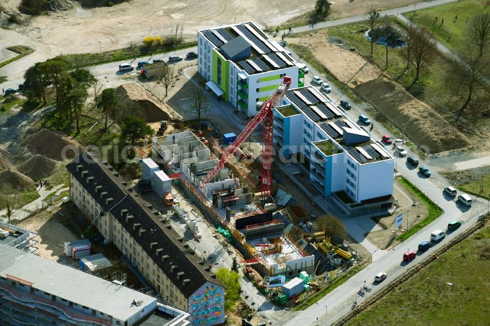 Darmstadt from the bird's eye view: Construction site for the multi-family residential building ZusammenHaus Lincoln on Mahalia-Jackson-Strasse in Darmstadt in the state Hesse, Germany