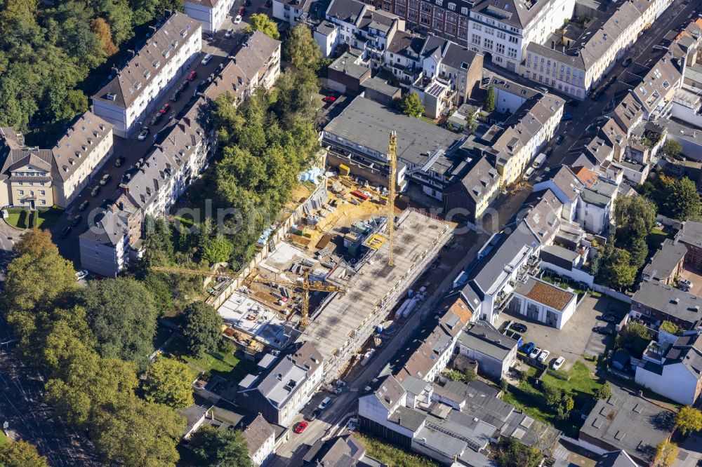 Mönchengladbach from the bird's eye view: Construction site for the new construction of a dorm residential care home - building for the physically handicapped on street Waldhausener Strasse in the district Gladbach in Moenchengladbach in the state North Rhine-Westphalia, Germany