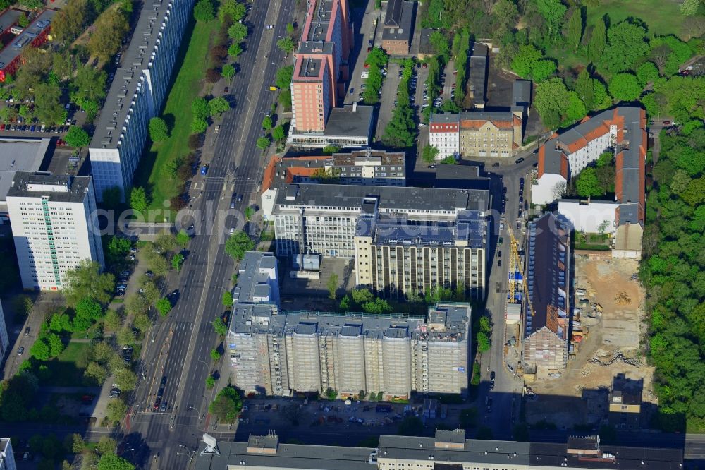 Aerial image Berlin - Construction of the new building project Wohnneubau- Carrée Alte Post in Dottistrasse - Ruschestrasse in Berlin Lichtenberg in Germany