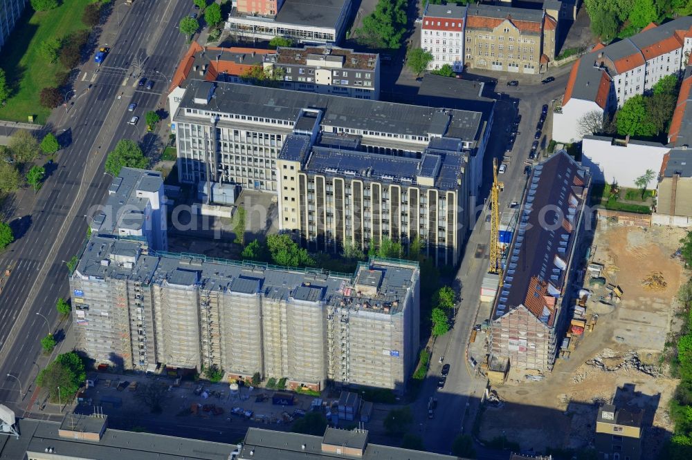 Berlin from above - Construction of the new building project Wohnneubau- Carrée Alte Post in Dottistrasse - Ruschestrasse in Berlin Lichtenberg in Germany