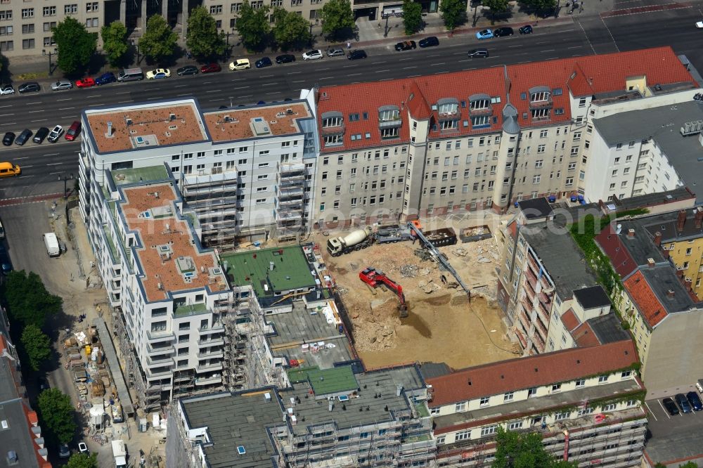 Aerial photograph Berlin - Construction site for the new construction of residential district Carré Raimar in Berlin Charlottenburg