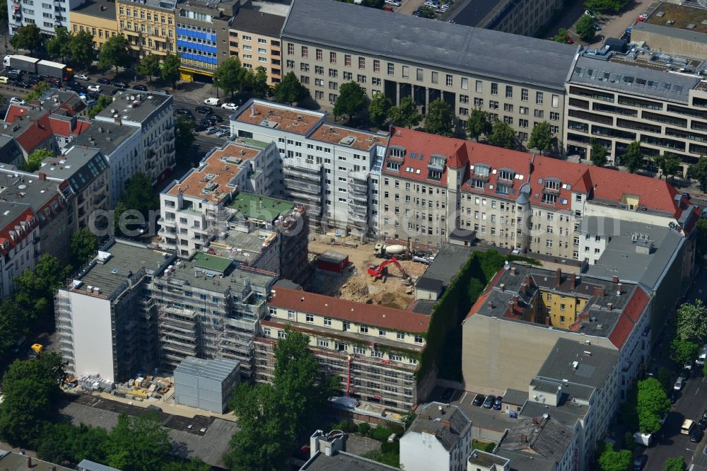 Berlin from the bird's eye view: Construction site for the new construction of residential district Carré Raimar in Berlin Charlottenburg