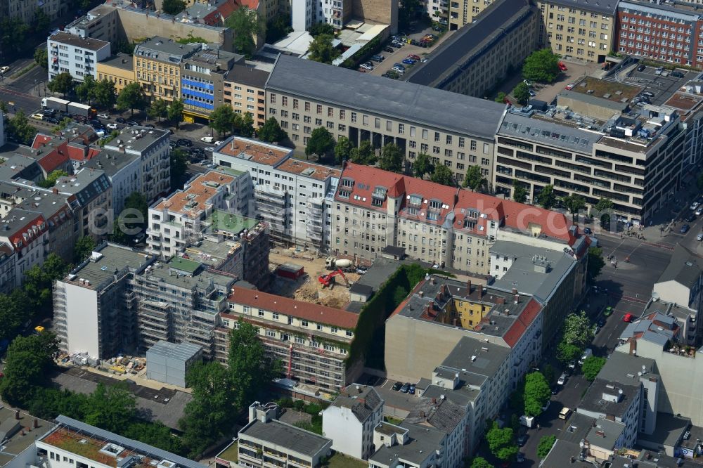 Aerial image Berlin - Construction site for the new construction of residential district Carré Raimar in Berlin Charlottenburg