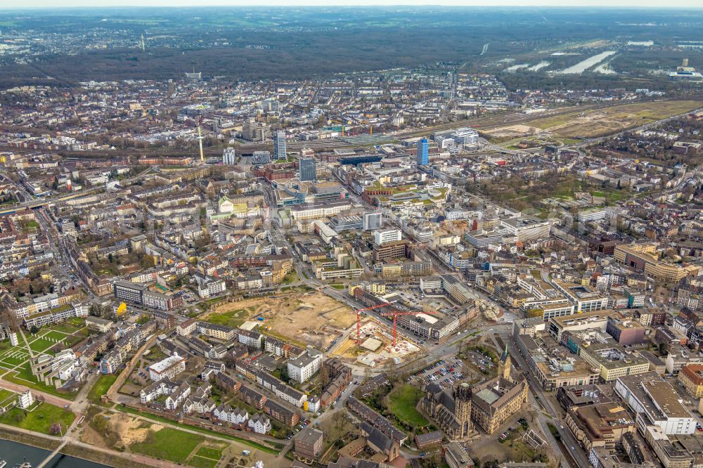 Aerial image Duisburg - Construction site for new construction residential district Mercator Quartier Duisburg between Post street and Gutenberg street in Duisburg in North Rhine-Westphalia