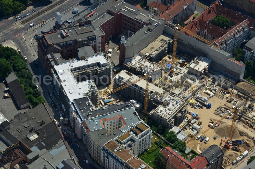 Berlin Prenzlauer Berg from the bird's eye view: Construction site for the new building of the residential district La Vie in Berlin Prenzlauer Berg