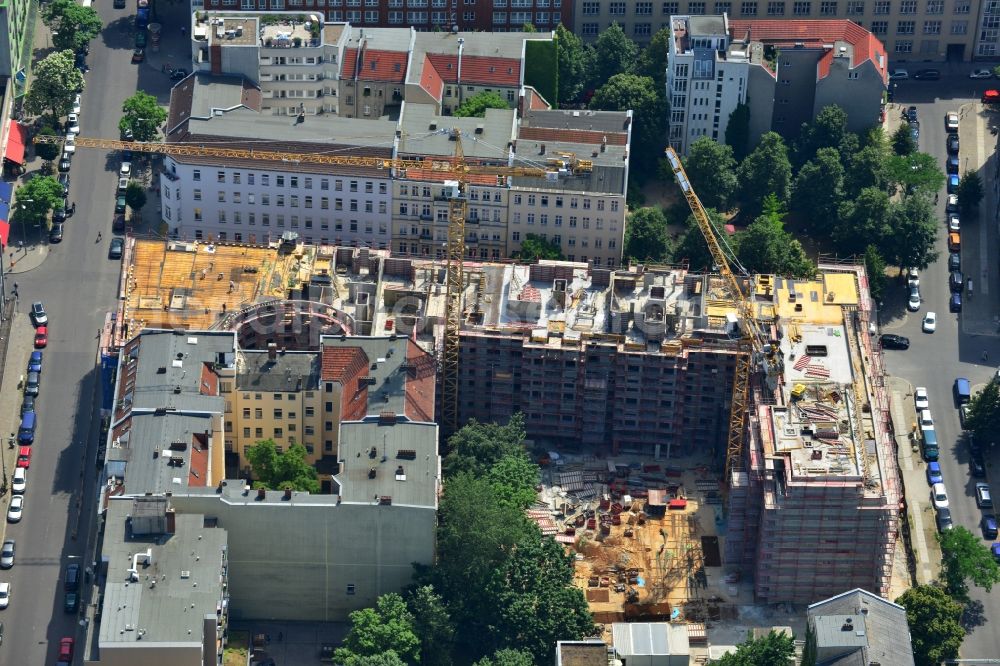 Berlin from the bird's eye view: Construction site for the new construction of residential district Zille gardens in Berlin Charlottenburg