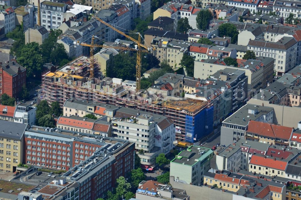 Aerial photograph Berlin - Construction site for the new construction of residential district Zille gardens in Berlin Charlottenburg