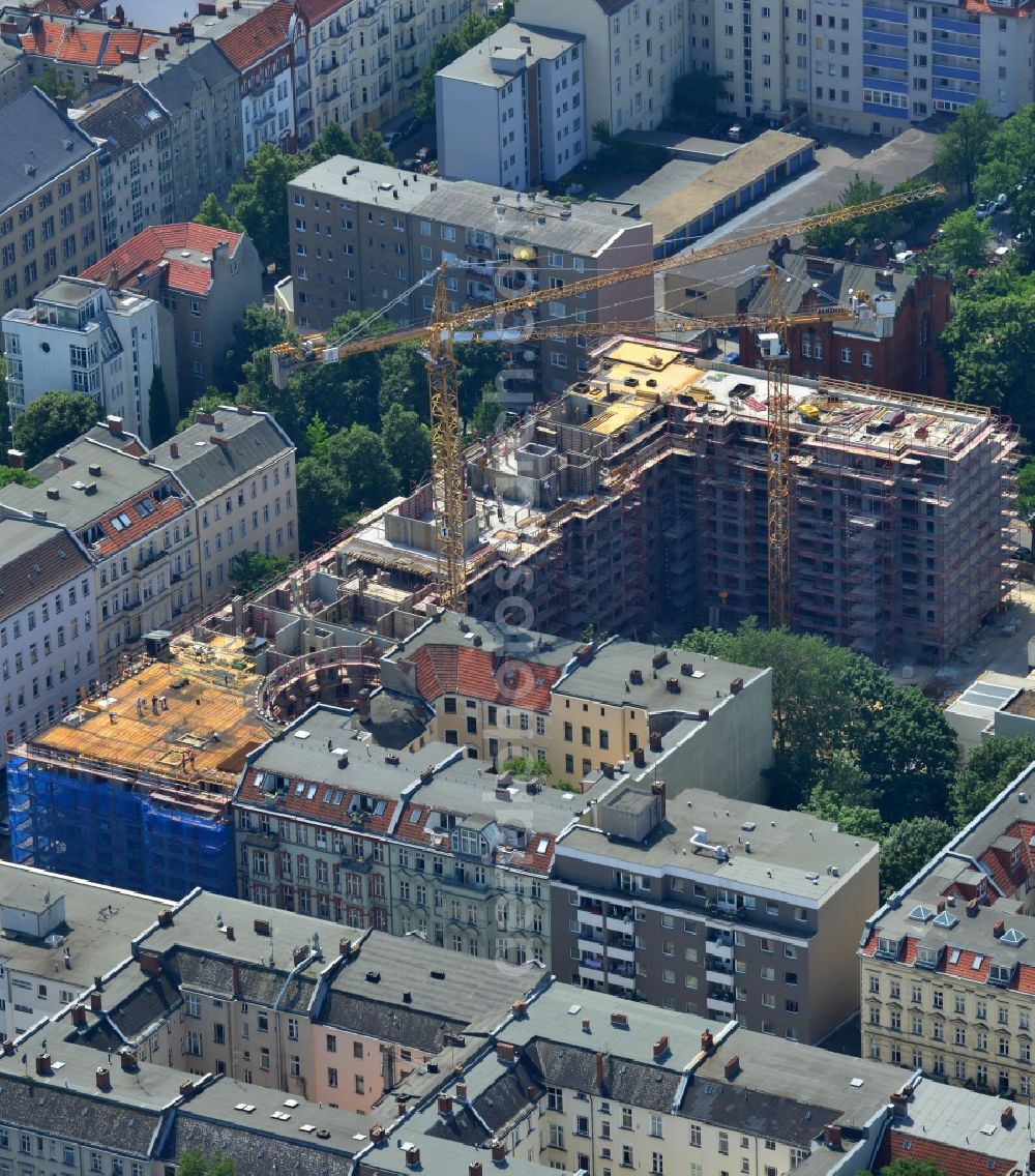 Berlin from the bird's eye view: Construction site for the new construction of residential district Zille gardens in Berlin Charlottenburg