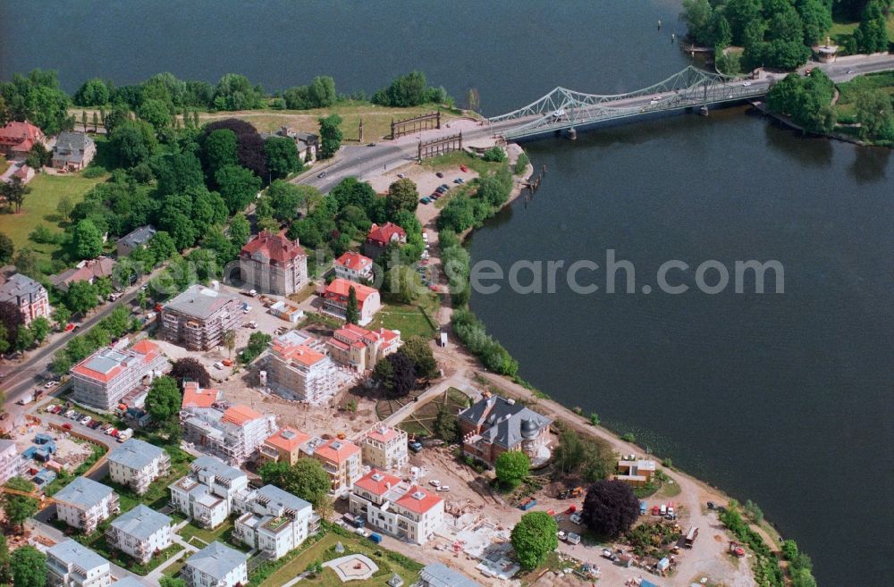 Aerial image Potsdam - Construction site for the new construction of residential complex Glienicker horn of the Berlin suburb on the banks of the Havel at the Glienicke Bridge in Potsdam in Brandenburg