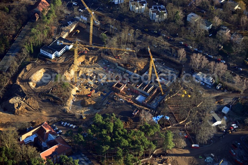 Berlin OT Dahlem from above - Construction site for a residential area in Clayallee in the district of Steglitz-Zehlendorf in Berlin. The project is located on site of the former orthopedics clinic and home. The project is run by OHA Projektentwicklungsgesellschaft