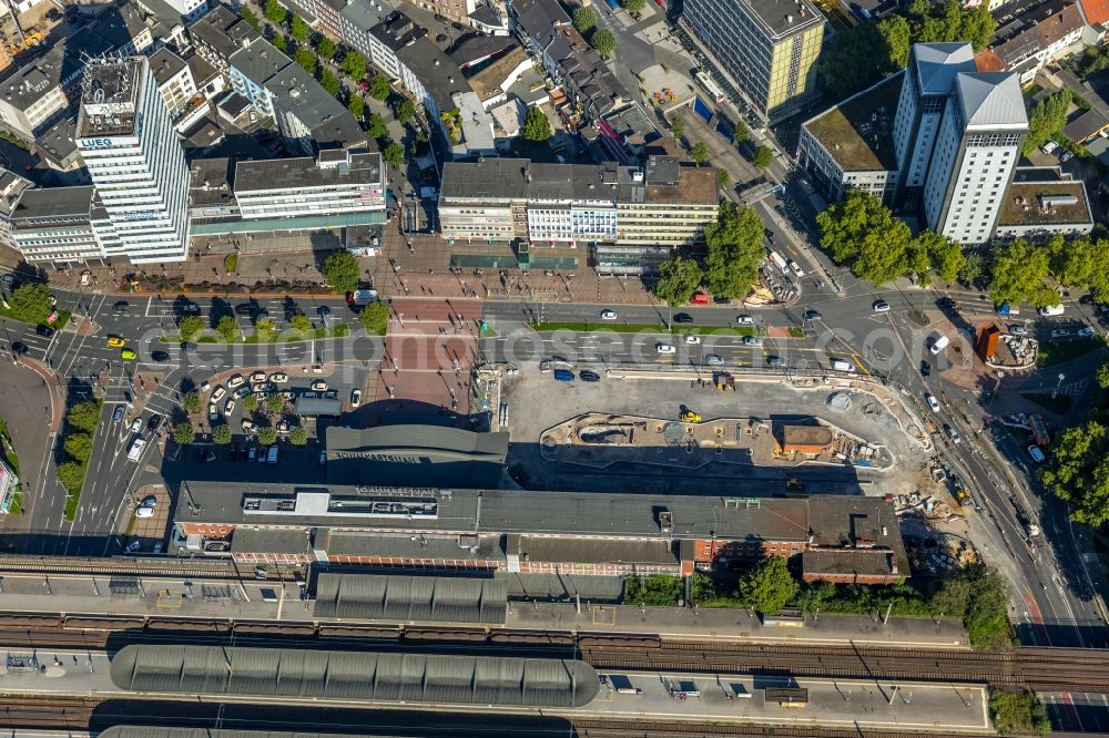 Bochum from the bird's eye view: New construction site central Bus Station for Public Transportation of Bogestra AG in the district Innenstadt in Bochum in the state North Rhine-Westphalia, Germany