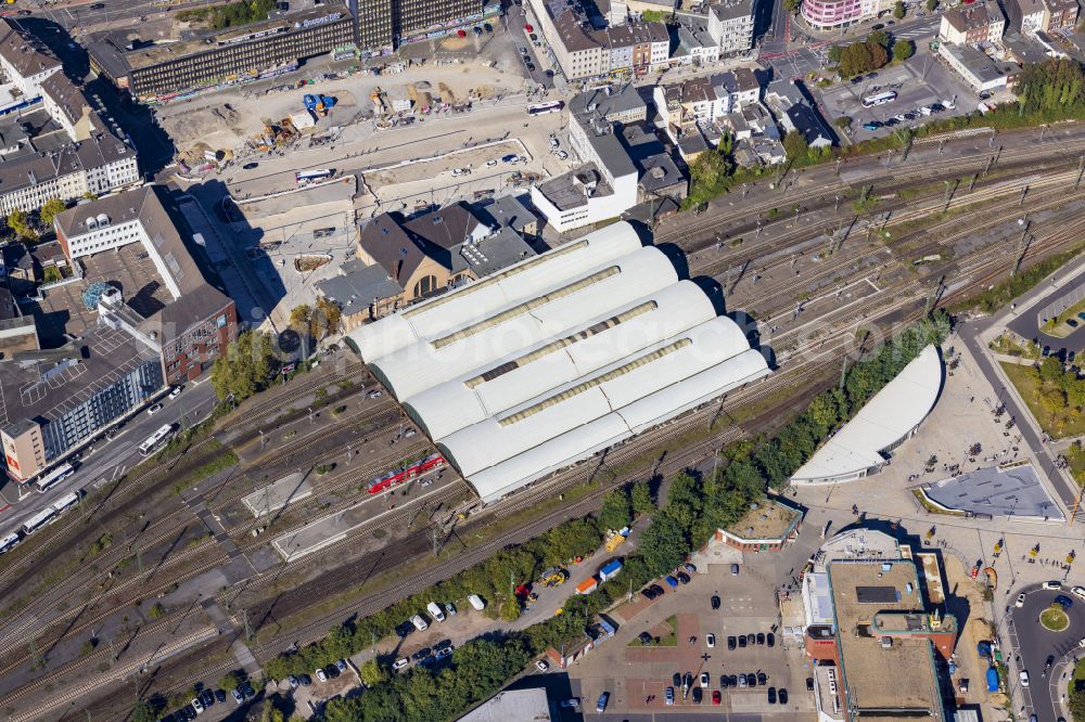 Mönchengladbach from the bird's eye view: New construction site central Bus Station for Public Transportation on street Hindenburgstrasse - Europaplatz in the district Gladbach in Moenchengladbach in the state North Rhine-Westphalia, Germany