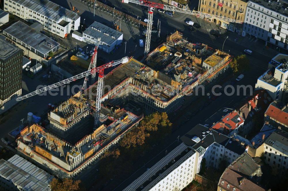 Aerial image Berlin Mitte - View of the construction site for the complex Südbebauung at the BND - Headquarters in Berlin - Mitte. The Federal Office for Building and Regional Planning erected for the new headquarters of the Bundesnachrichtendienmstes here a complex with school, Internatund integrated visitor center