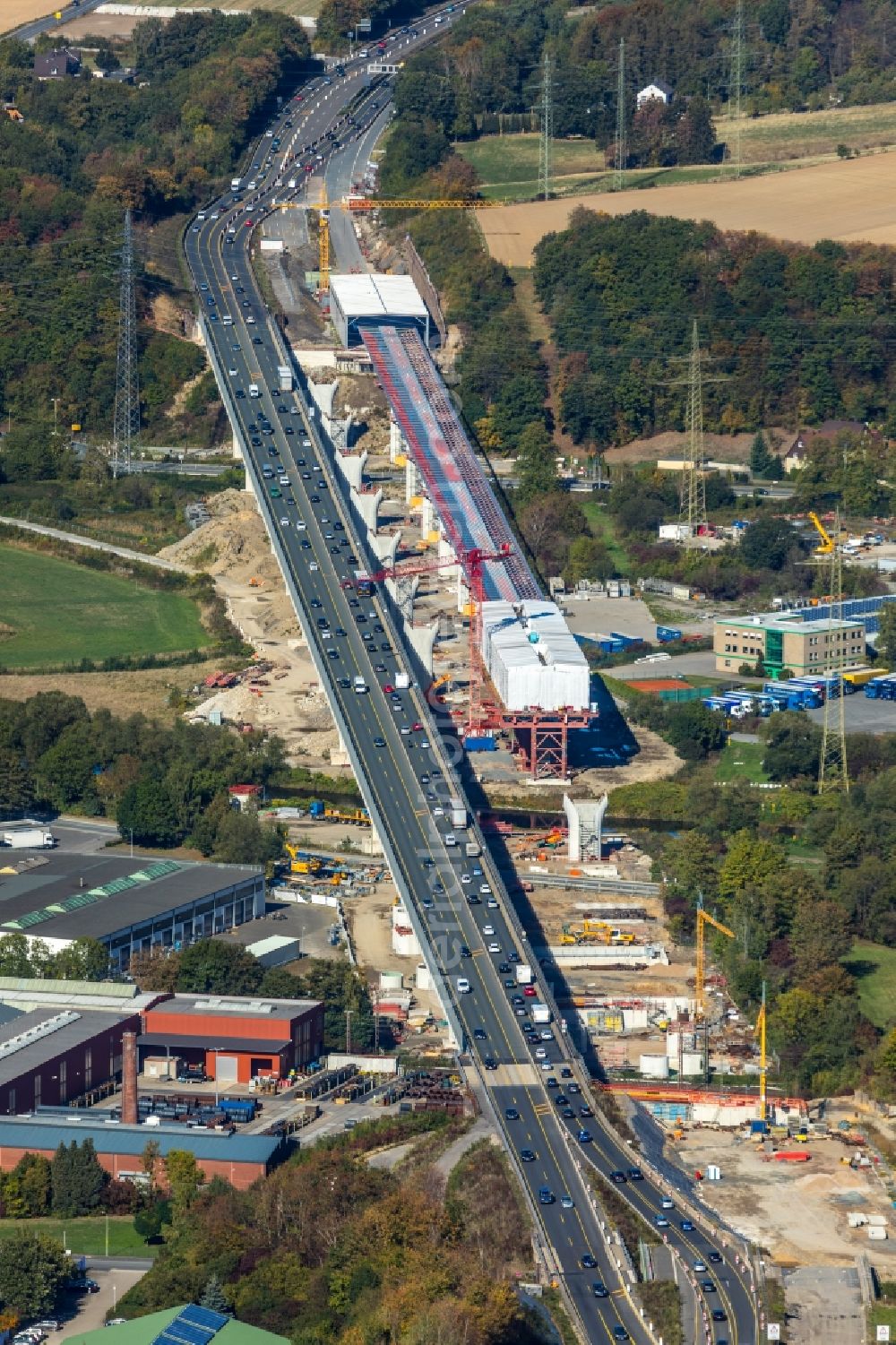 Hagen from the bird's eye view: Construction site for the rehabilitation and repair of the motorway bridge construction Lennetalbruecke A45 Am Kahlenberg in Hagen in the state North Rhine-Westphalia, Germany