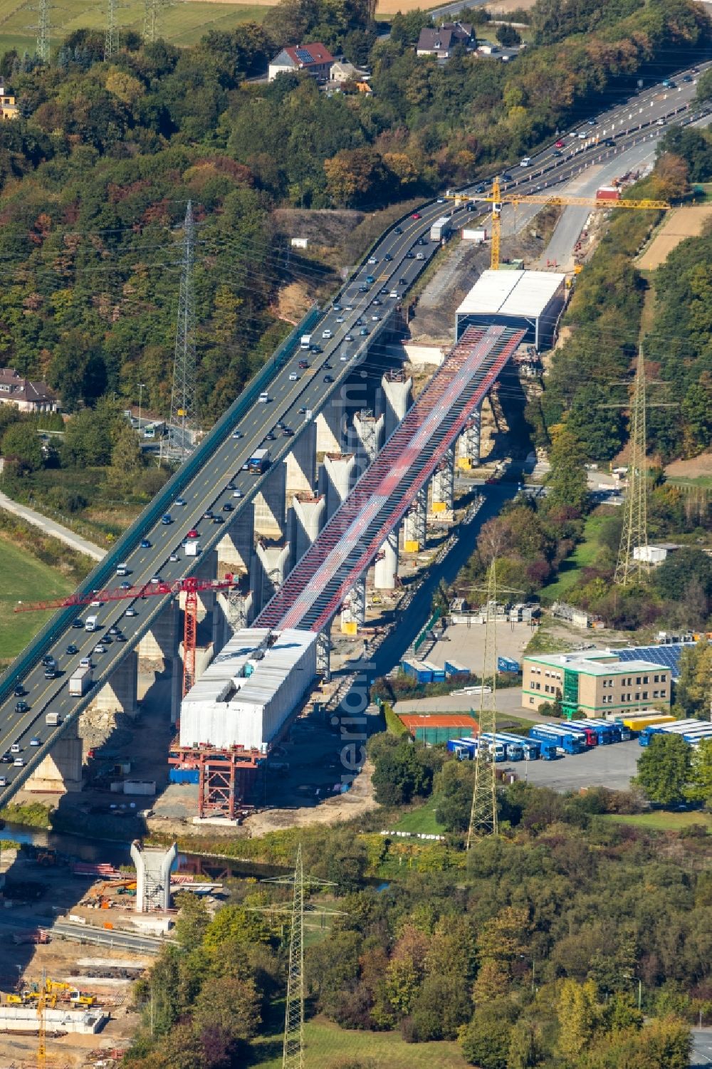 Aerial photograph Hagen - Construction site for the rehabilitation and repair of the motorway bridge construction Lennetalbruecke A45 Am Kahlenberg in Hagen in the state North Rhine-Westphalia, Germany