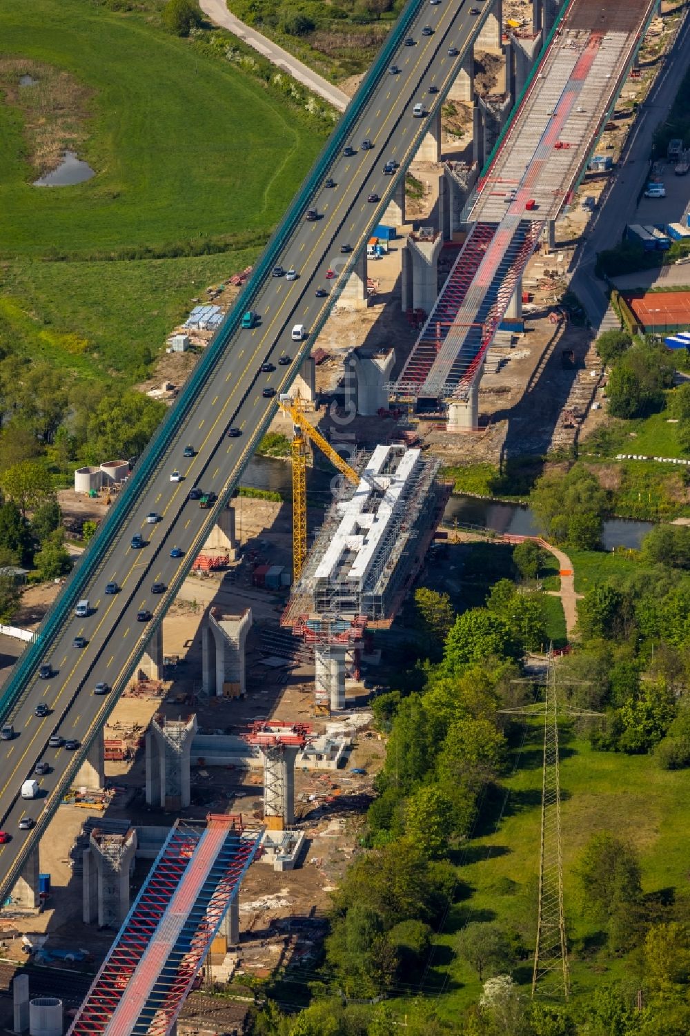 Aerial image Hagen - Construction site for the rehabilitation and repair of the motorway bridge construction Lennetalbruecke A45 Am Kahlenberg in Hagen in the state North Rhine-Westphalia, Germany