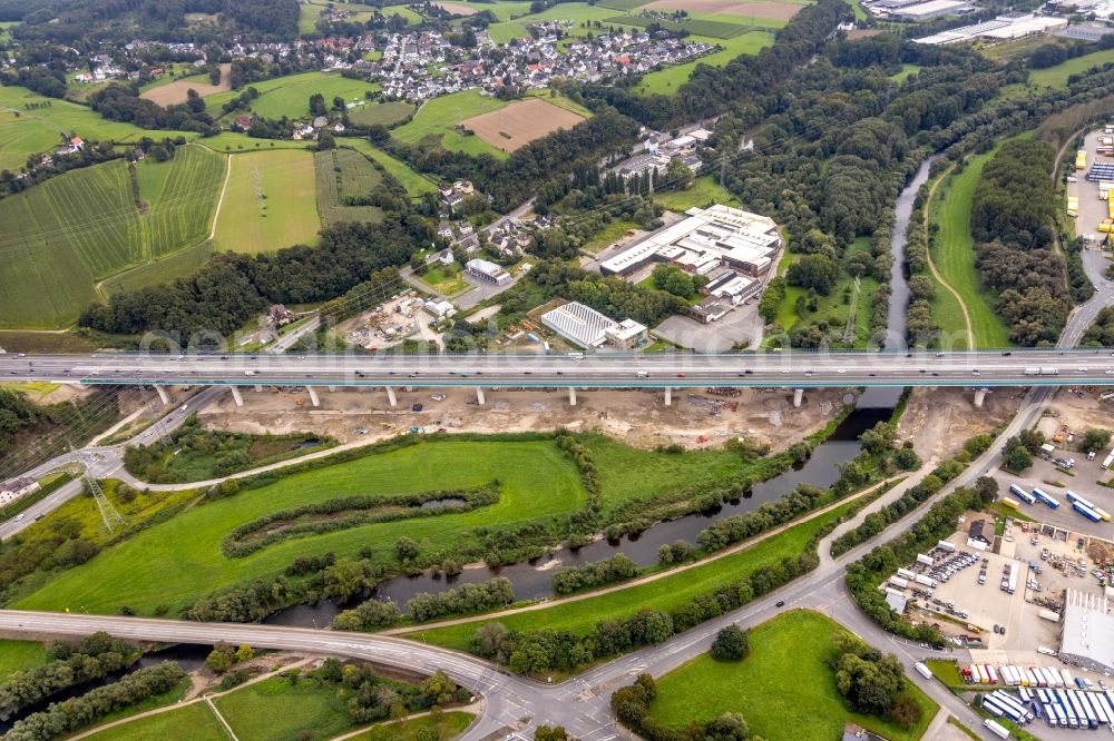 Aerial photograph Hagen - Construction site for the rehabilitation and repair of the motorway bridge construction Lennetalbruecke A45 Am Kahlenberg in Hagen at Ruhrgebiet in the state North Rhine-Westphalia, Germany