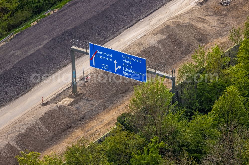 Aerial photograph Oberrahmede - Construction site for the rehabilitation and repair of the motorway bridge construction Talbruecke Rahmede on street Altenaer Strasse on street BAB A49 in Oberrahmede at Sauerland in the state North Rhine-Westphalia, Germany