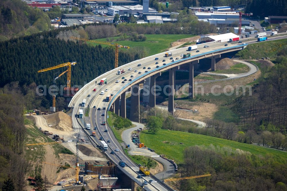 Aerial photograph Rinsdorf - Construction site for the rehabilitation and repair of the motorway bridge construction Talbruecke Rinsdorf in Rinsdorf at Siegerland in the state North Rhine-Westphalia, Germany