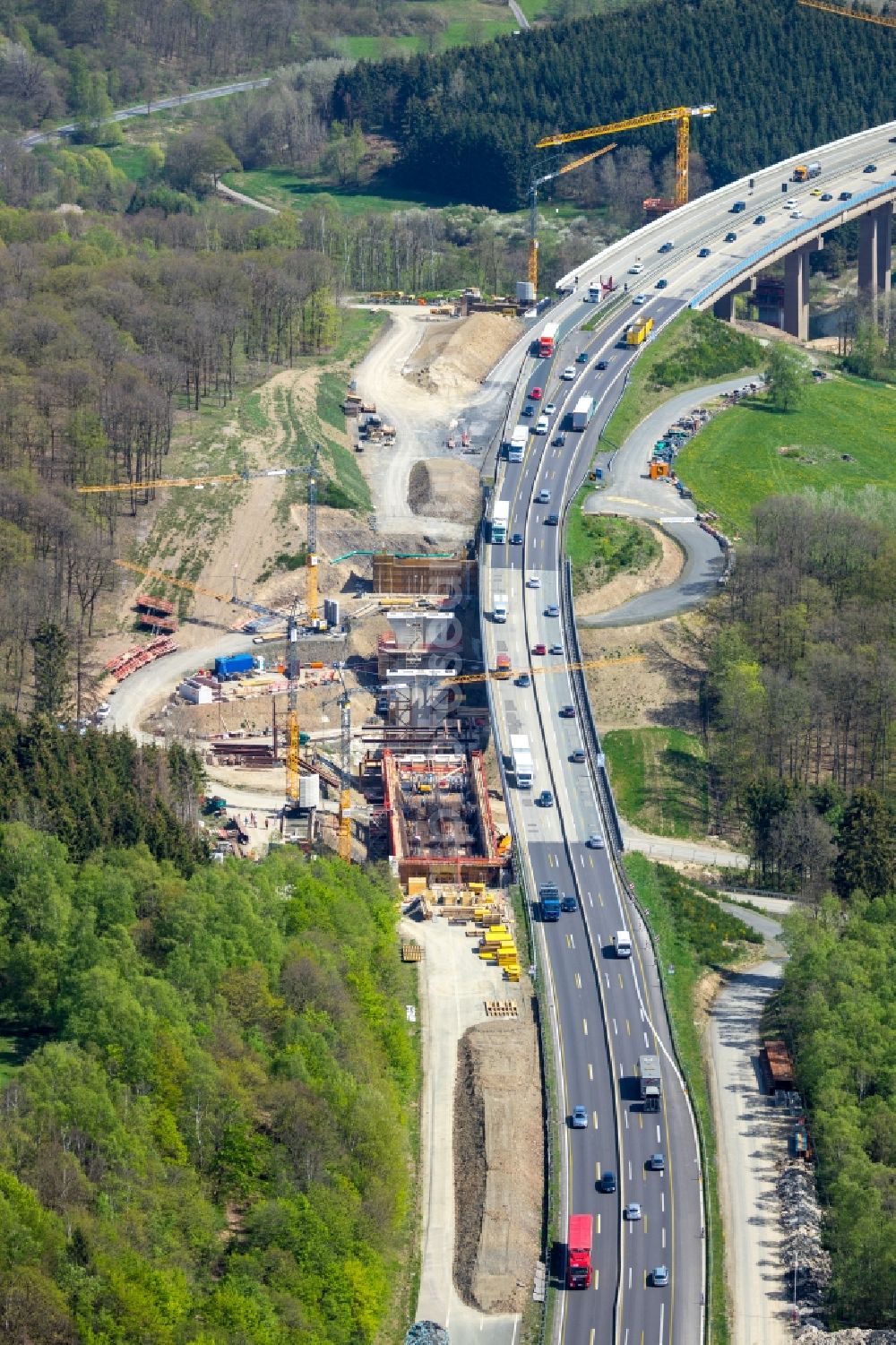 Rinsdorf from the bird's eye view: Construction site for the rehabilitation and repair of the motorway bridge construction Talbruecke Rinsdorf in Rinsdorf at Siegerland in the state North Rhine-Westphalia, Germany