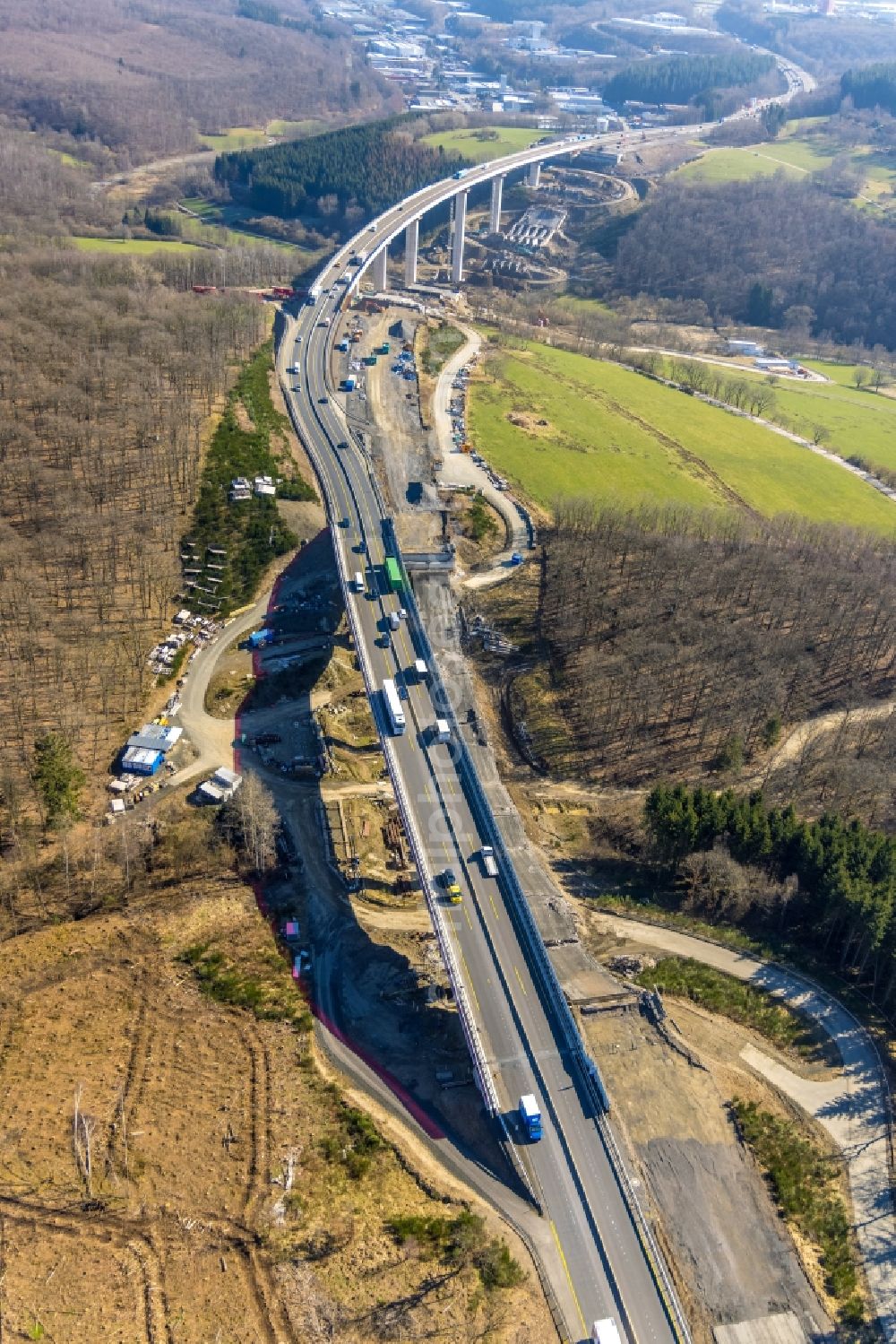 Rinsdorf from above - Construction site for the rehabilitation and repair of the motorway bridge construction Talbruecke Rinsdorf in Rinsdorf at Siegerland in the state North Rhine-Westphalia, Germany