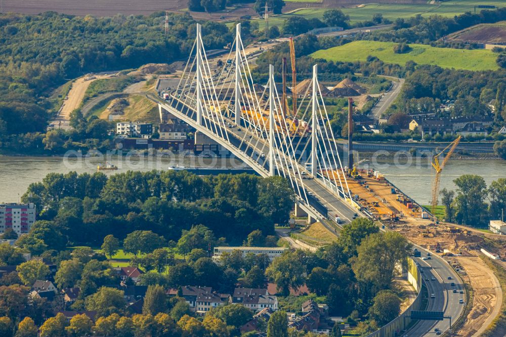 Aerial image Duisburg - Construction site for the rehabilitation and repair of the motorway bridge construction Rheinbruecke Duisburg-Neuenkamp in the district Kasslerfeld in Duisburg at Ruhrgebiet in the state North Rhine-Westphalia, Germany