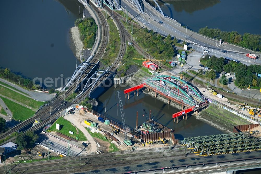 Aerial photograph Hamburg - Construction site for the rehabilitation and repair of the bridge construction Veddelkanalbruecke An of Mueggenburger Durchfahrt in the district Kleiner Grasbrook in Hamburg, Germany