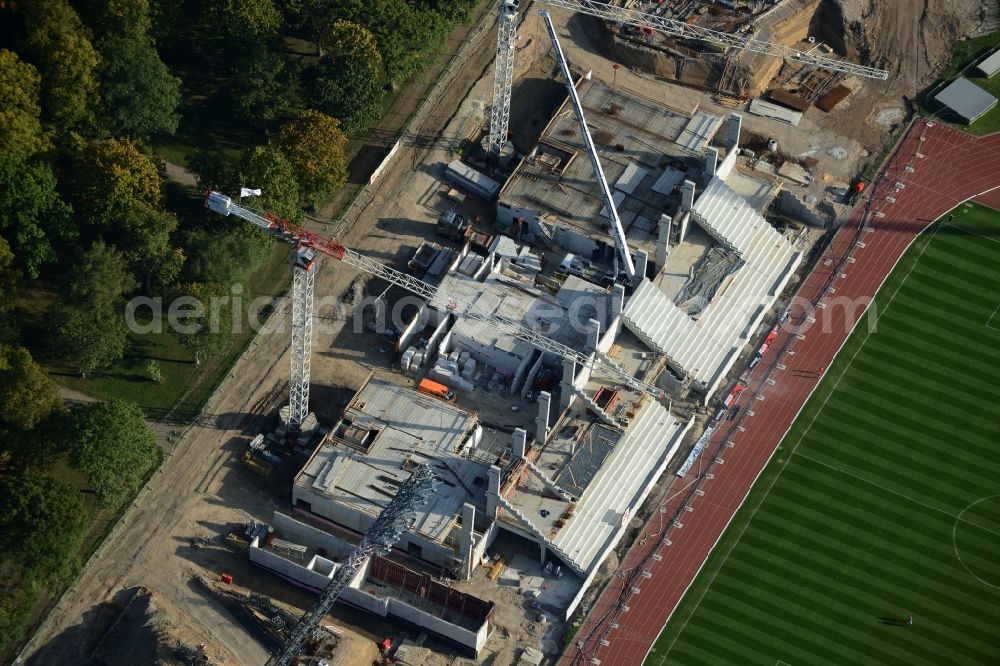 Erfurt from the bird's eye view: Site for the reconstruction of the Arena stadium Steigerwaldstadion in Erfurt in Thuringia. The construction company Koester GmbH build after drafts of Architetur HPP Hentrich-Petschnigg & Partner GmbH + Co. KG a modern grandstand and sports facilities